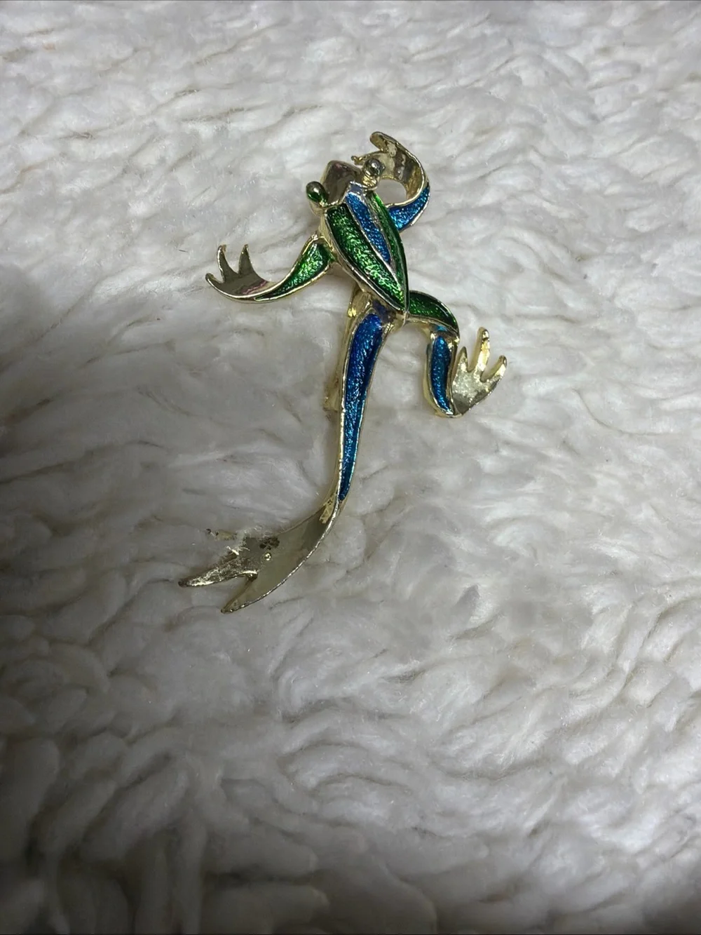 Gerry’s Gold-Tone Blue & Green Frog Pin -